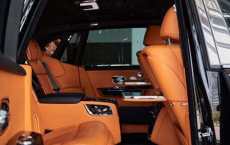 Rolls-Royce Phantom VIII, 2024 год, 88 000 000 рублей, 15 фотография