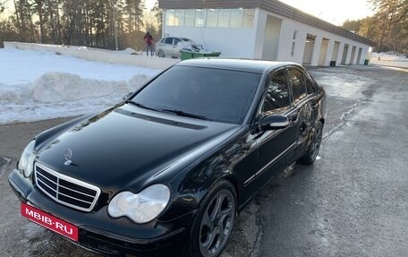 Mercedes-Benz C-Класс, 2002 год, 100 000 рублей, 2 фотография