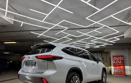 Toyota Highlander, 2025 год, 5 600 000 рублей, 9 фотография