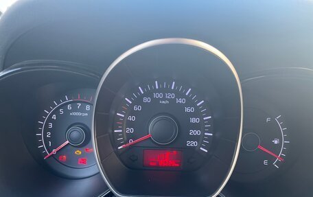 KIA Rio III рестайлинг, 2013 год, 960 000 рублей, 28 фотография