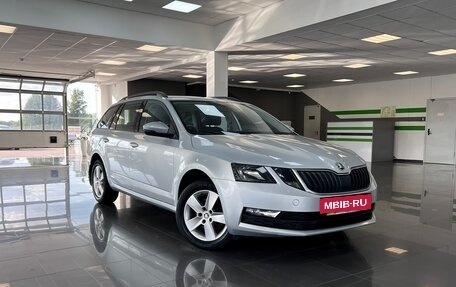 Skoda Octavia, 2019 год, 1 995 000 рублей, 5 фотография