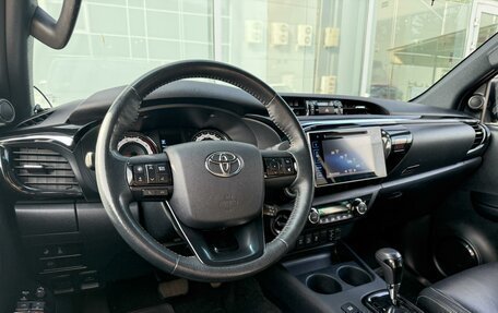 Toyota Hilux VIII, 2019 год, 3 185 000 рублей, 6 фотография