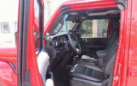 Jeep Wrangler, 2023 год, 4 750 000 рублей, 5 фотография