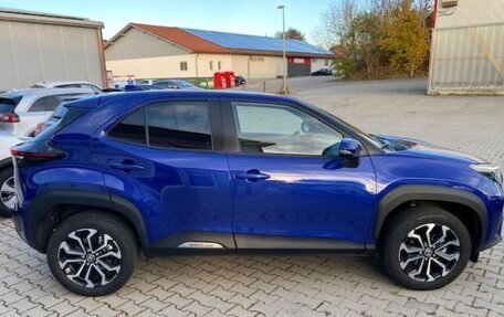 Toyota Yaris Cross, 2022 год, 2 939 299 рублей, 6 фотография
