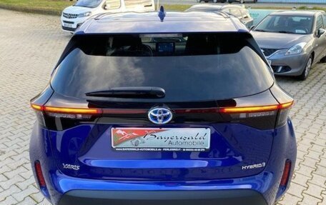Toyota Yaris Cross, 2022 год, 2 939 299 рублей, 4 фотография