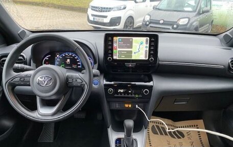 Toyota Yaris Cross, 2022 год, 2 939 299 рублей, 10 фотография