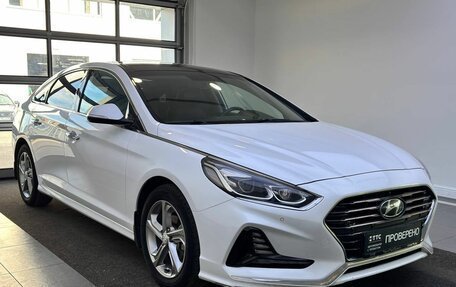 Hyundai Sonata VII, 2019 год, 1 849 000 рублей, 3 фотография