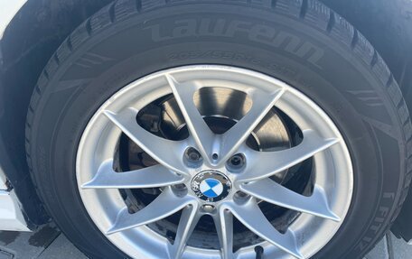BMW 3 серия, 2010 год, 898 000 рублей, 11 фотография