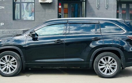 Toyota Highlander III, 2014 год, 2 299 990 рублей, 8 фотография