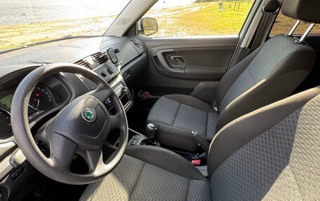 Skoda Fabia II, 2013 год, 780 000 рублей, 5 фотография