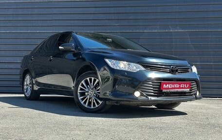 Toyota Camry, 2015 год, 1 745 000 рублей, 1 фотография