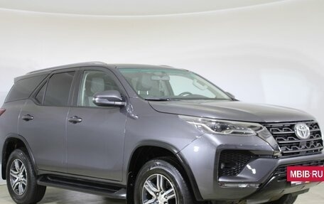 Toyota Fortuner II, 2021 год, 3 946 000 рублей, 3 фотография