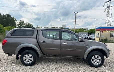 Mitsubishi L200 IV рестайлинг, 2011 год, 1 550 000 рублей, 2 фотография