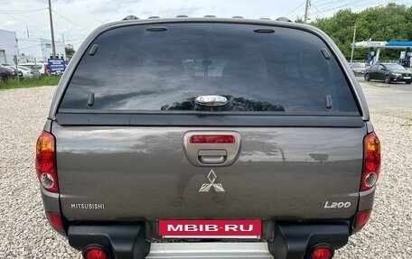 Mitsubishi L200 IV рестайлинг, 2011 год, 1 550 000 рублей, 8 фотография