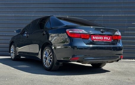 Toyota Camry, 2015 год, 1 745 000 рублей, 13 фотография