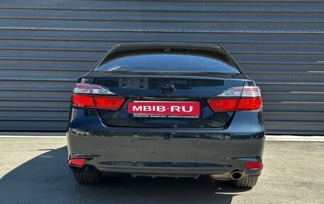 Toyota Camry, 2015 год, 1 745 000 рублей, 11 фотография