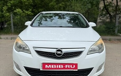 Opel Astra J, 2012 год, 815 000 рублей, 1 фотография