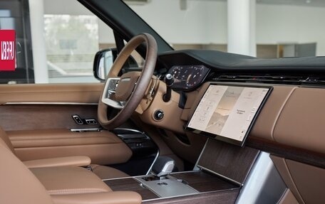 Land Rover Range Rover IV рестайлинг, 2024 год, 23 400 000 рублей, 9 фотография