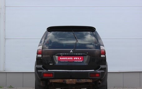Mitsubishi Pajero Sport II рестайлинг, 2005 год, 597 000 рублей, 4 фотография