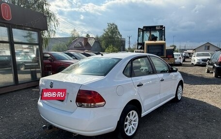 Volkswagen Polo VI (EU Market), 2011 год, 530 000 рублей, 3 фотография