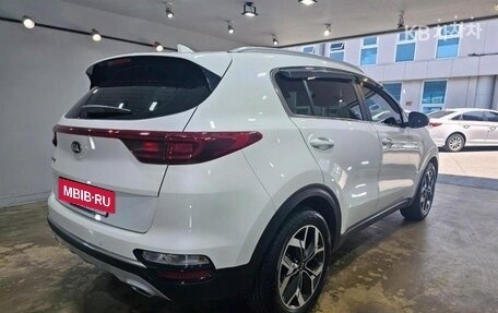 KIA Sportage IV рестайлинг, 2021 год, 2 099 000 рублей, 3 фотография