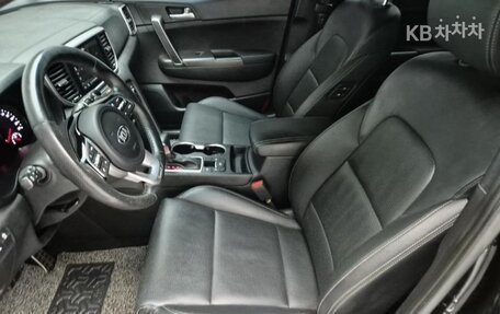 KIA Sportage IV рестайлинг, 2021 год, 2 012 000 рублей, 10 фотография