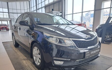 KIA Rio III рестайлинг, 2016 год, 870 000 рублей, 3 фотография