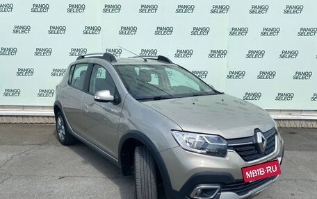 Renault Sandero II рестайлинг, 2018 год, 890 000 рублей, 3 фотография
