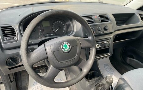 Skoda Fabia II, 2010 год, 549 000 рублей, 7 фотография