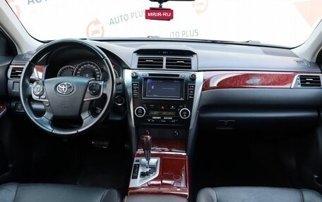 Toyota Camry, 2013 год, 1 749 000 рублей, 9 фотография