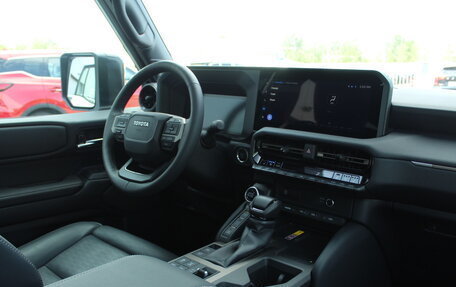 Toyota Land Cruiser Prado, 2024 год, 11 400 000 рублей, 7 фотография