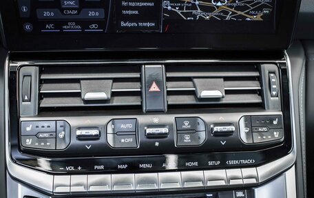 Toyota Land Cruiser, 2021 год, 8 499 999 рублей, 27 фотография