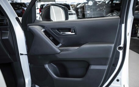 Toyota Land Cruiser, 2021 год, 8 499 999 рублей, 24 фотография