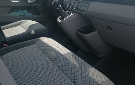 Volkswagen Caravelle T6 рестайлинг, 2021 год, 5 100 000 рублей, 6 фотография
