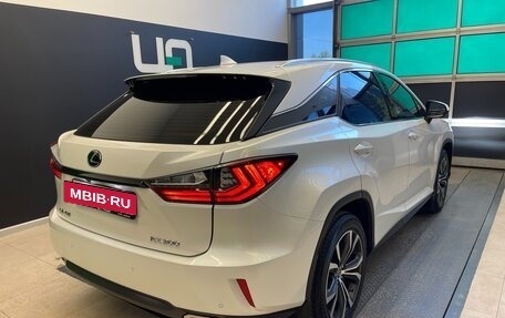 Lexus RX IV рестайлинг, 2019 год, 4 000 000 рублей, 6 фотография