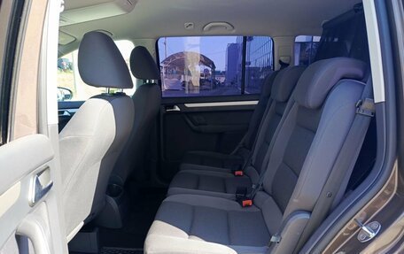 Volkswagen Touran III, 2014 год, 1 309 000 рублей, 15 фотография