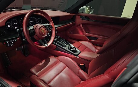 Porsche 911, 2022 год, 11 655 123 рублей, 9 фотография