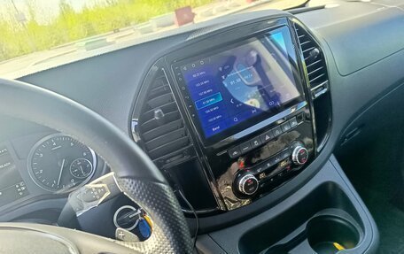 Mercedes-Benz Vito, 2021 год, 6 300 000 рублей, 7 фотография
