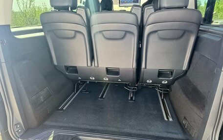 Mercedes-Benz Vito, 2021 год, 6 300 000 рублей, 15 фотография
