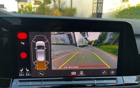 Volkswagen Golf GTI, 2022 год, 2 499 333 рублей, 10 фотография