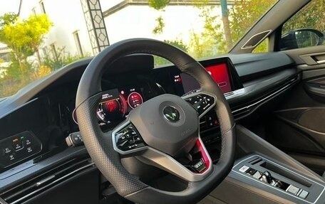 Volkswagen Golf GTI, 2022 год, 2 499 333 рублей, 9 фотография