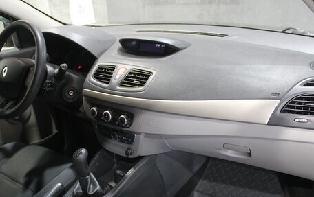 Renault Fluence I, 2010 год, 665 000 рублей, 4 фотография