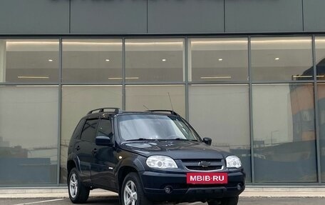 Chevrolet Niva I рестайлинг, 2013 год, 549 000 рублей, 2 фотография
