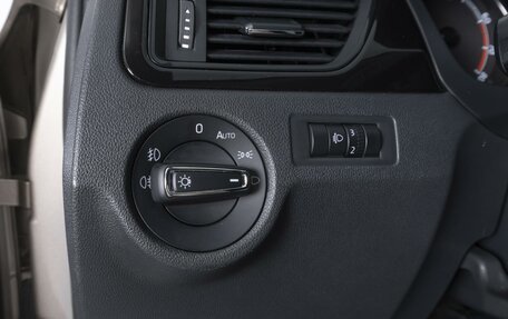 Skoda Rapid I, 2018 год, 1 317 000 рублей, 15 фотография