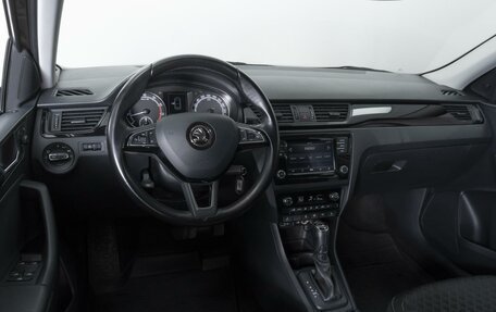 Skoda Rapid I, 2018 год, 1 317 000 рублей, 12 фотография