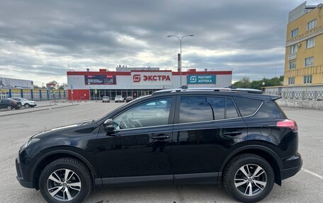 Toyota RAV4, 2018 год, 2 960 000 рублей, 6 фотография