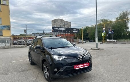 Toyota RAV4, 2018 год, 2 960 000 рублей, 2 фотография