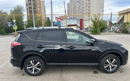 Toyota RAV4, 2018 год, 2 960 000 рублей, 10 фотография