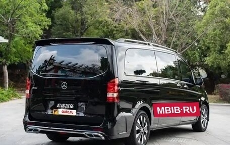 Mercedes-Benz Vito, 2023 год, 4 145 000 рублей, 4 фотография