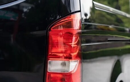 Mercedes-Benz Vito, 2023 год, 4 145 000 рублей, 6 фотография